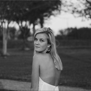 Meet your Posher, Amara